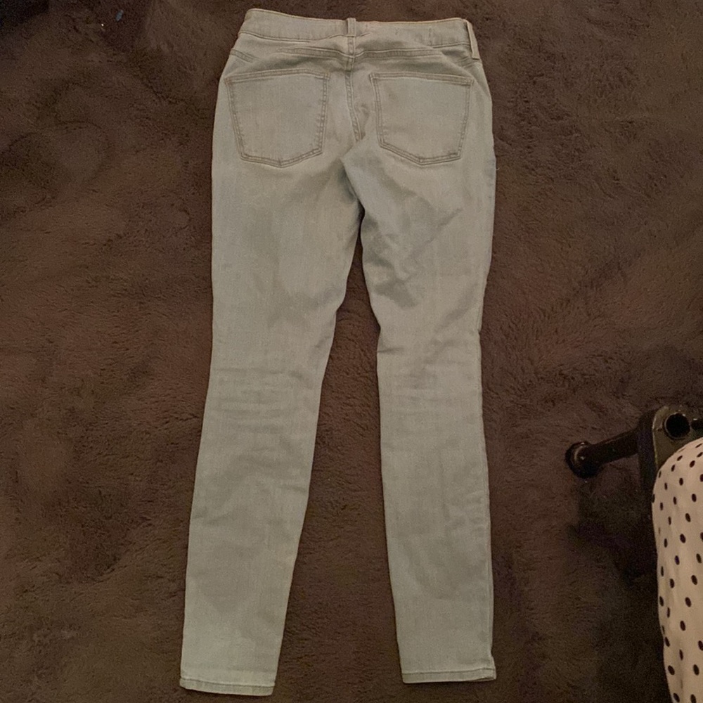 Size 2 - Picture 2 of 2